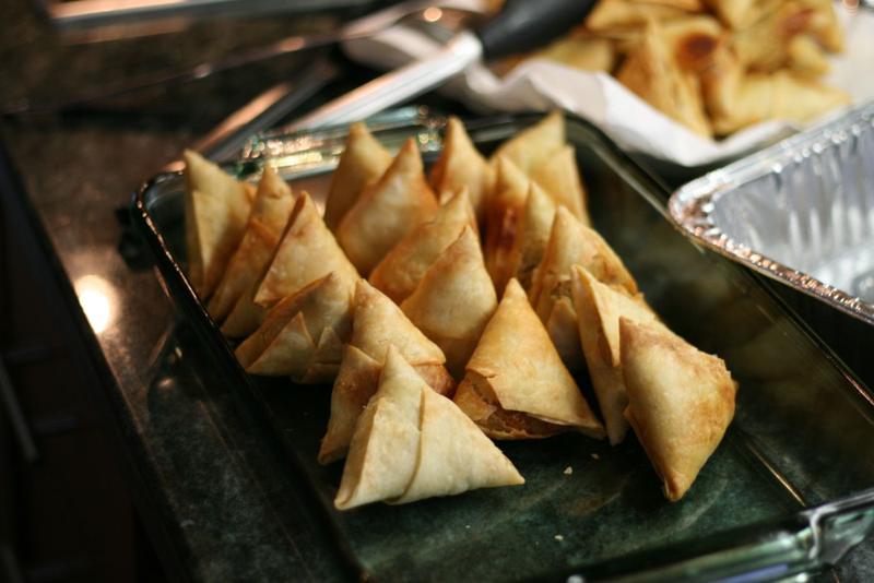 Handmade samosas with chutneys